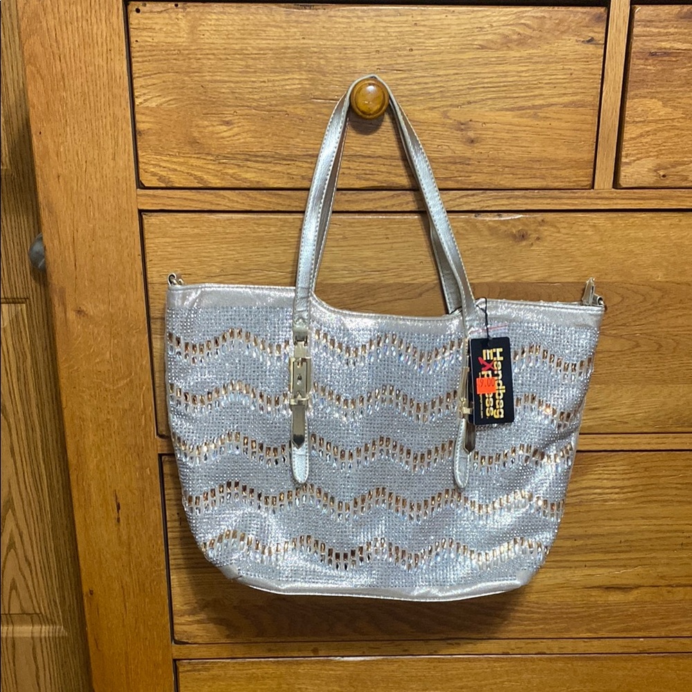Silver Scalloped Tote Bag with Textured Design